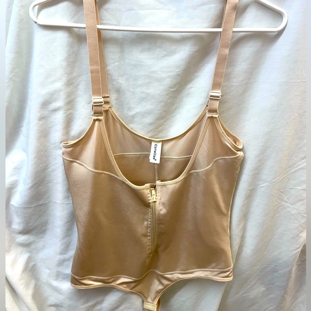 Camellias Chic Nude girdle Bodysuit with snap seat ladies sz XL